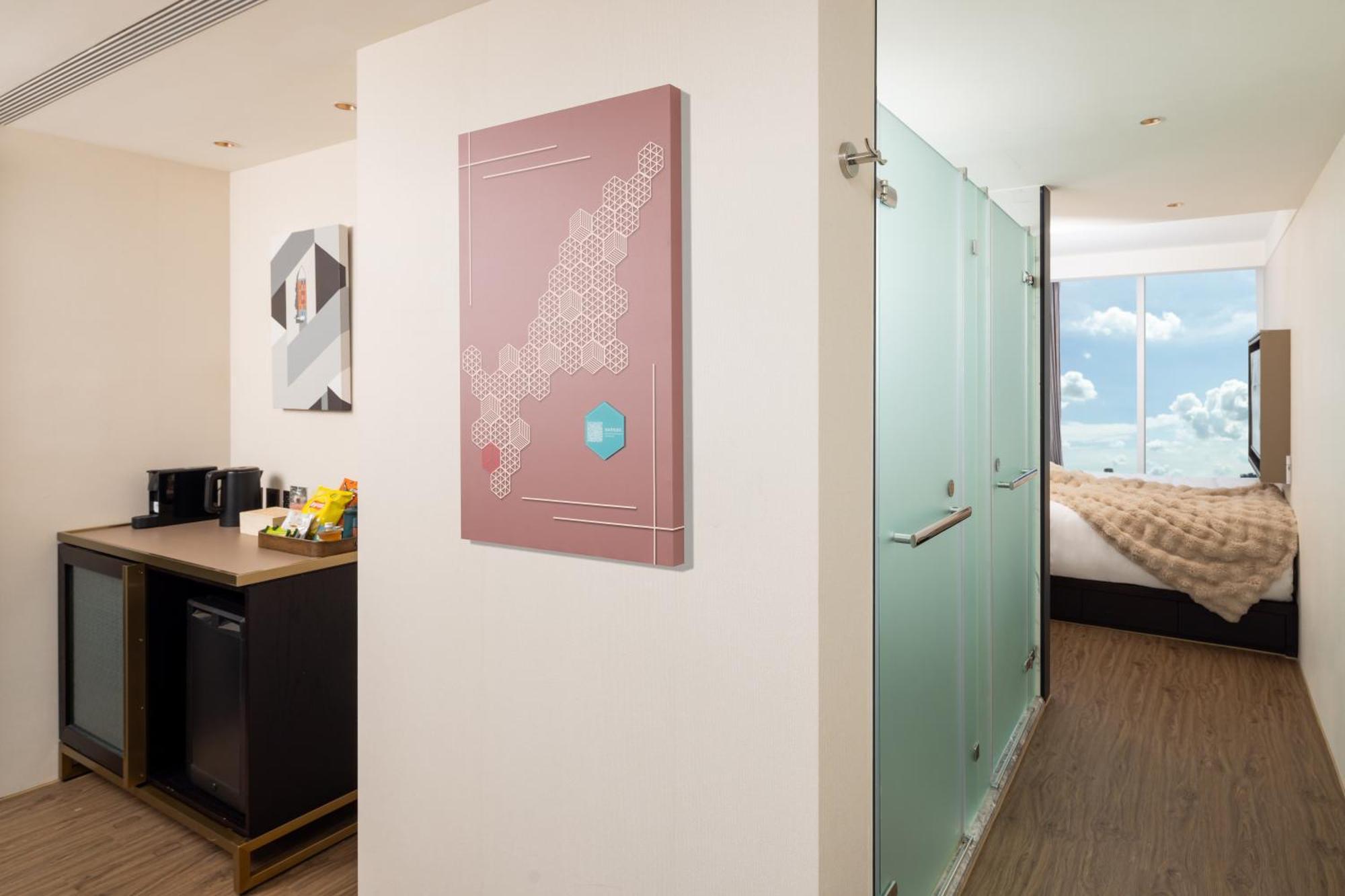 Voyage Kaohsiung By Cosmos Oasis Hotel Ngoại thất bức ảnh